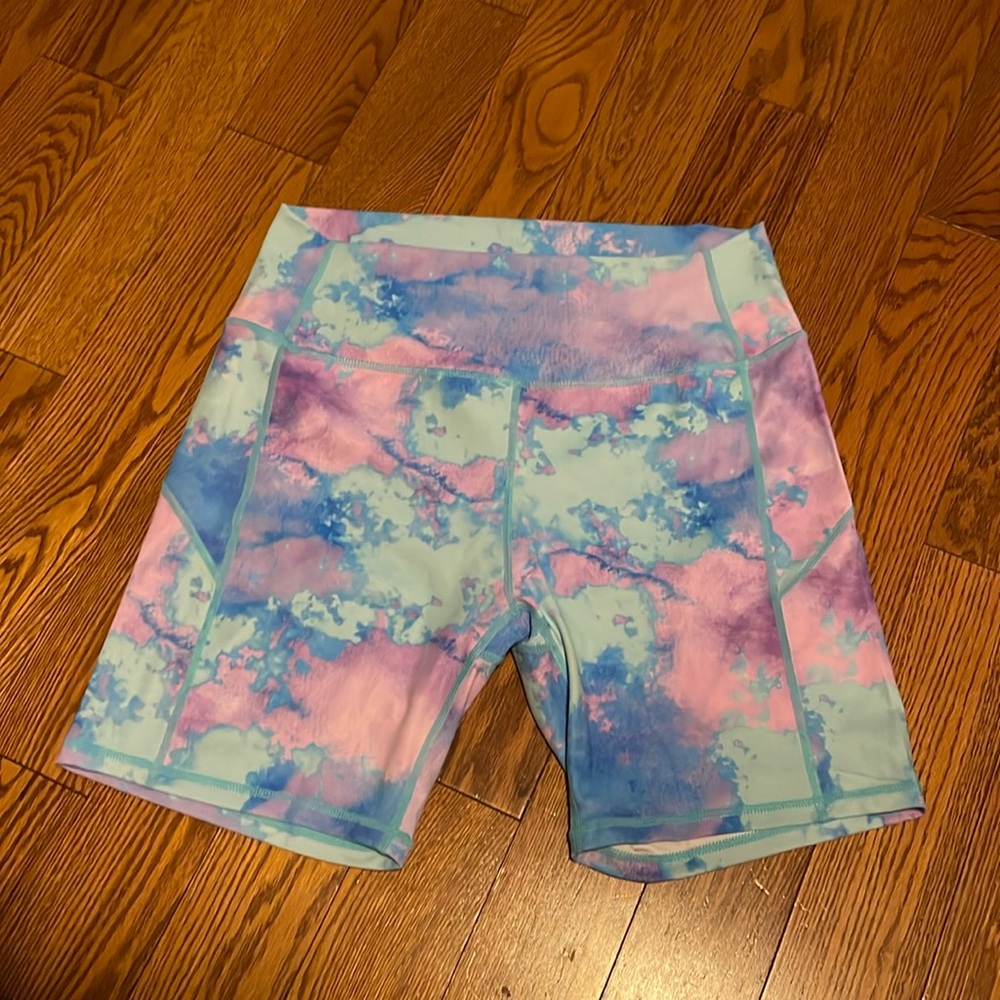 Moana smile club shorts